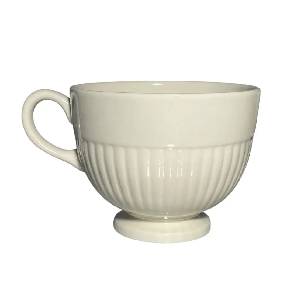 Vintage Wedgwood Etruria & Barlaston Edme 2 Cream Tea Cups With Saucers England